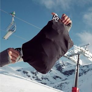 FP Movement Zephyr Ski Shell Packable Jacket Sz M Black worn once